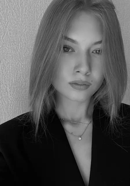 Катя з Києва, шукаю на сайті знайомства без зобов'язань