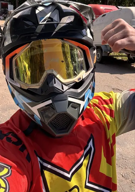 Мурад из Берлина, ищу на сайте знакомства без обязательств