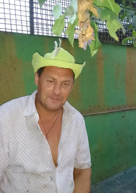 Женя з Новопскова, шукаю на сайті знайомства без зобов'язань