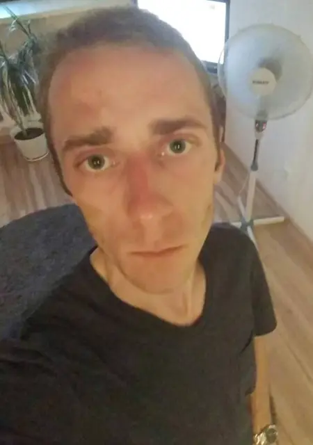 Я Артем, 29, знакомлюсь без обязательств в Могилёве