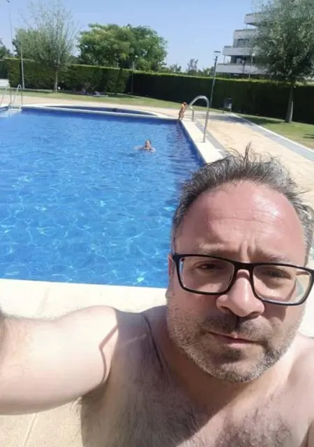 Soy Cesitar, 40 años de Valladolid, busco conocer gente para relación a largo plazo