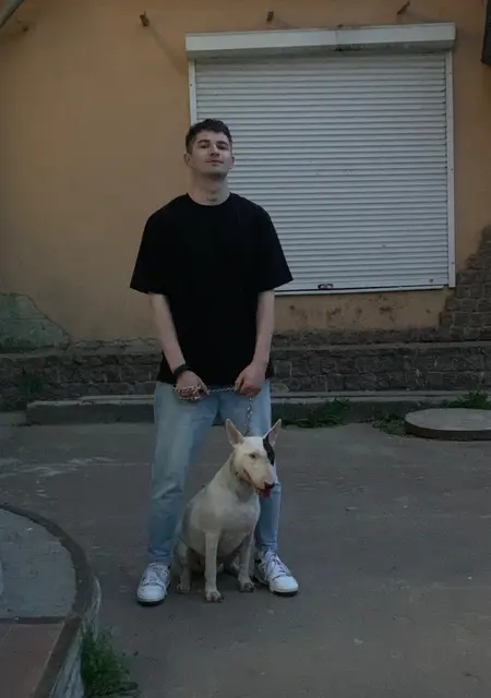 Я Алексей, 26, из Коростеня, ищу знакомства без обязательств