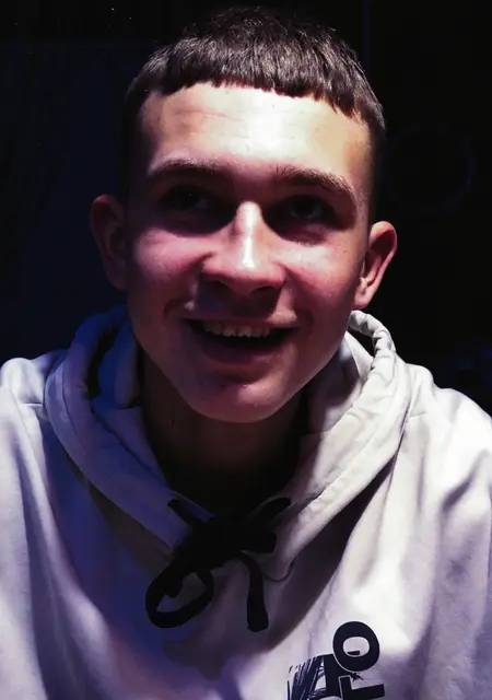 Андрей из Гомеля, мне 19, познакомлюсь на одну ночь