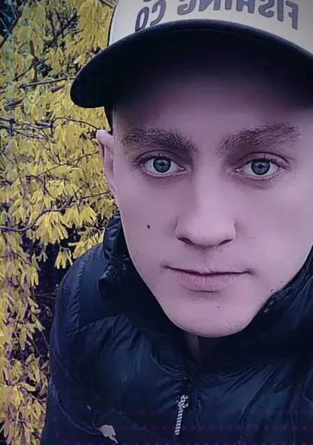 Я Виктор, 29, из Львова, ищу знакомства на одну ночь