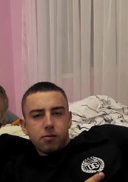 Игорь з Скадовськ, мені 23 років, познайомлюсь на одну ніч