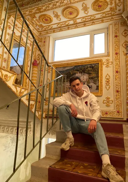 Денис из Ирпени, ищу на сайте знакомства на одну ночь