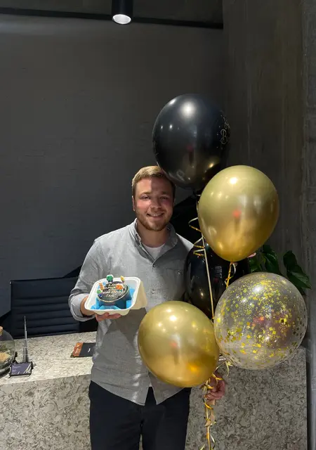 Глеб из Чернигова, мне 26, познакомлюсь для приятного времяпровождения