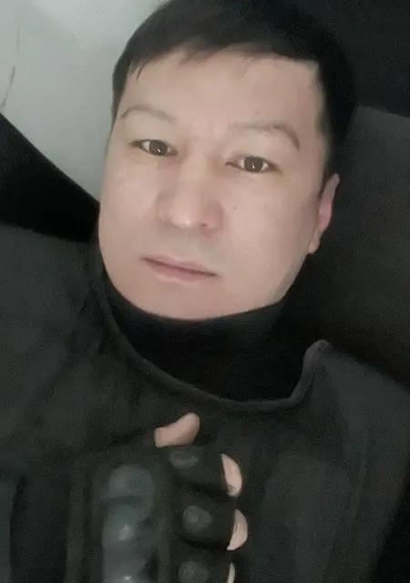 Я Асыл, 37, знакомлюсь для дружбы в Астане