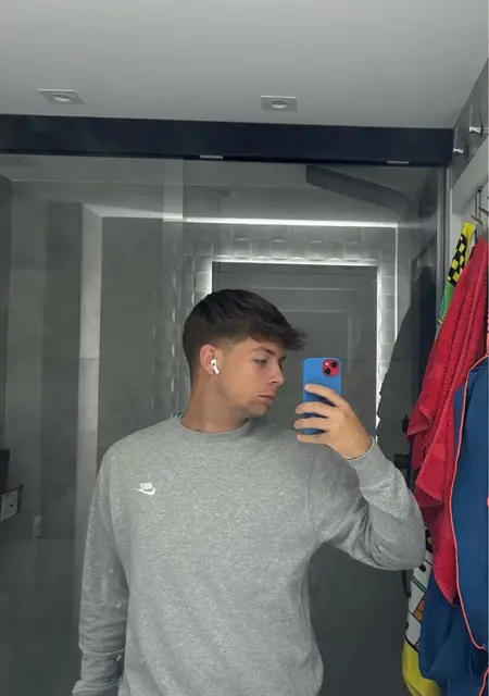 Carlos de Alcorcón, tengo 22 años, listo para conocer para lío de una noche