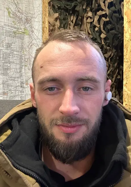 Я Володимир, 29 років з Добропілля, шукаю знайомства без зобов'язань