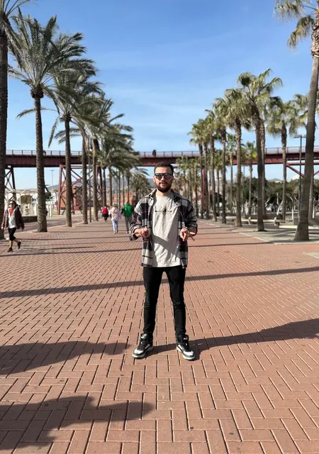 Я Богдан, 25, знакомлюсь для открытые отношения в Кропивницком