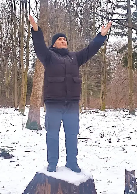 Тимур з Києва, шукаю на сайті знайомства без зобов'язань