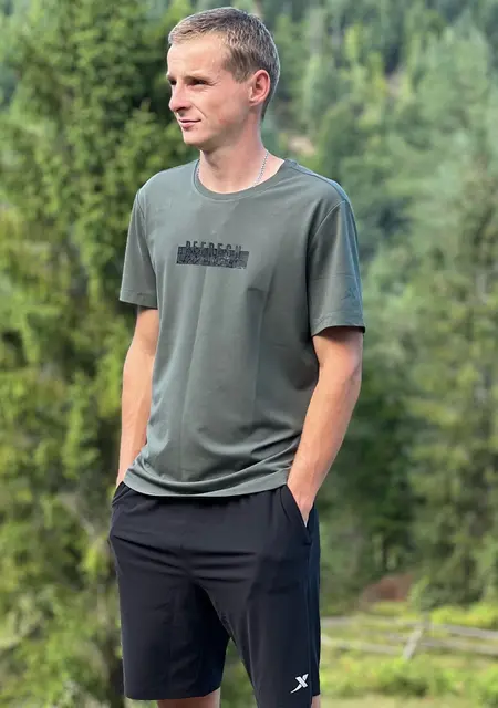 Я Микола, 26, знакомлюсь без обязательств в Киеве