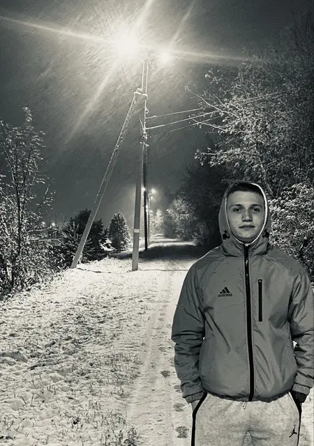 Владислав из Амстердама, ищу на сайте знакомства без обязательств