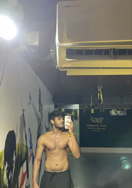 Я Nxxxx, 25, знакомлюсь для открытые отношения в Карур