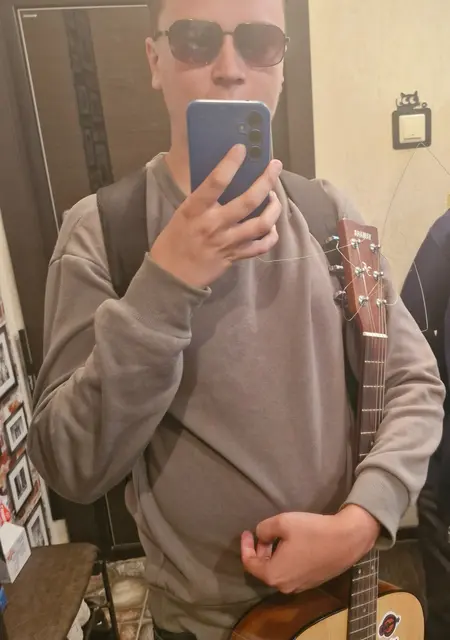 Егор из Могилёва, ищу на сайте знакомства на одну ночь