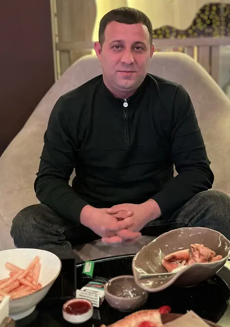 Я Орхан, 35 років з Одеси, шукаю знайомство для постійних стосунків