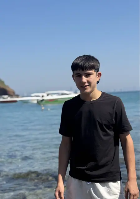 Я Али, 19, знакомлюсь на одну ночь в Самарканде