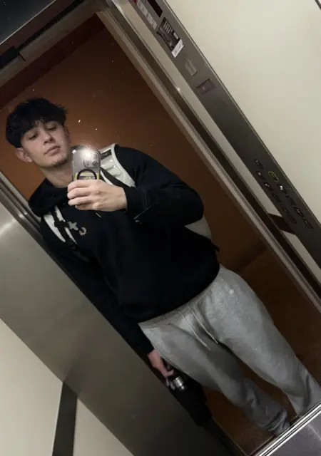 Я Martim, 26, из Гимарайнш, ищу знакомство для дружбы