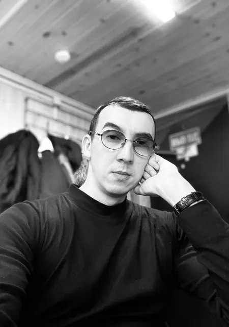 Azamat из Мехико, ищу на сайте знакомства без обязательств