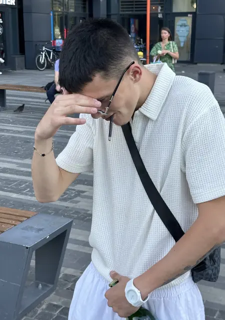 Miho из Нежина, мне 19, познакомлюсь на одну ночь