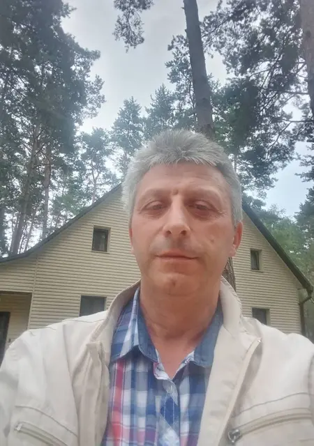 Николай из Постав, ищу на сайте знакомства без обязательств