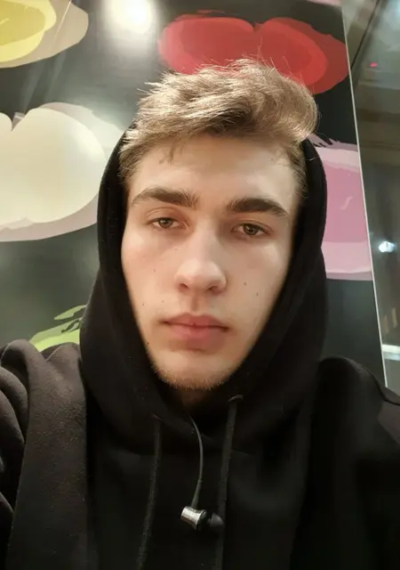 Jonn из Катовице, мне 25, познакомлюсь для открытые отношения