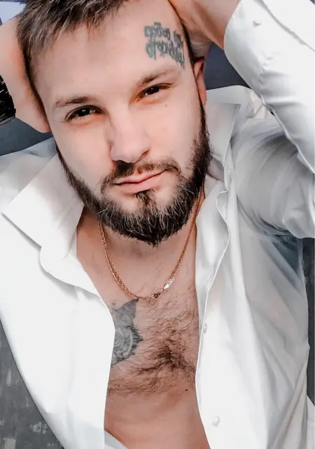 Я Николай, 27, знакомлюсь без обязательств в Шостке