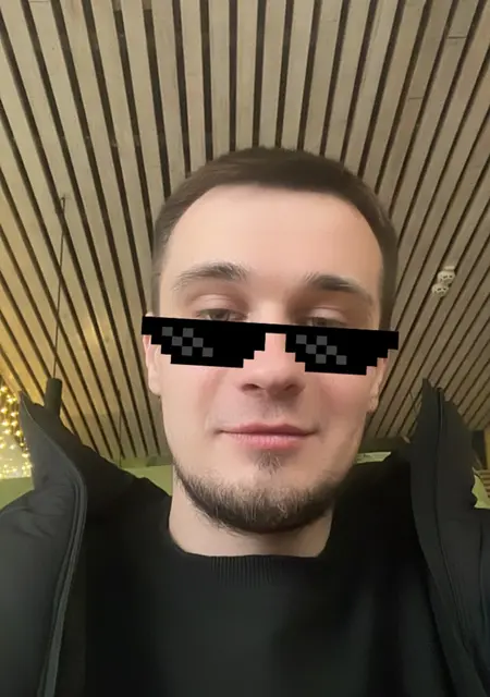 Женя из Харькова, мне 19, познакомлюсь для открытые отношения