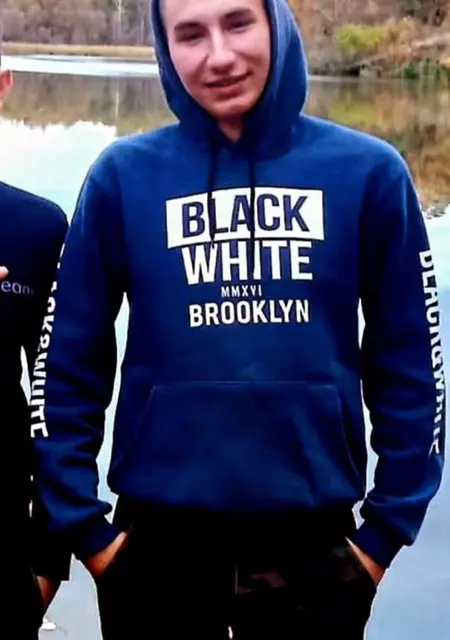 Назар из Запорожья, ищу на сайте постоянные отношения