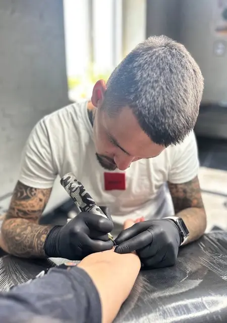 Я Maksim, 25, из Луцка, ищу знакомство для общения