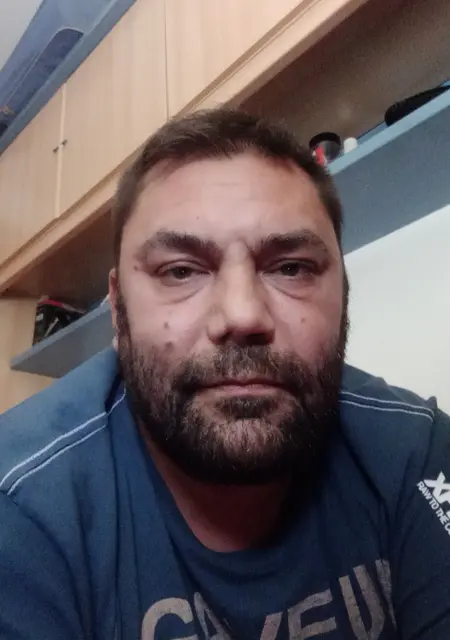 Soy Daniel, 41 años de sa Pobla, busco conocer gente para chatear