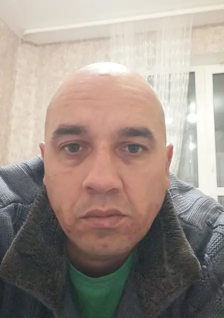 Я Николай, 40, из Бреста, ищу знакомство для постоянных отношений