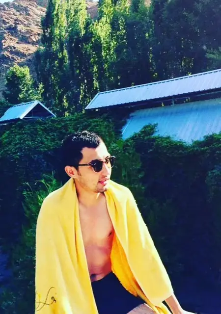 Наим из Ташкента, ищу на сайте вирта