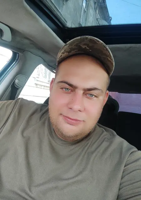 Женя из Одессы, ищу на сайте знакомства на одну ночь