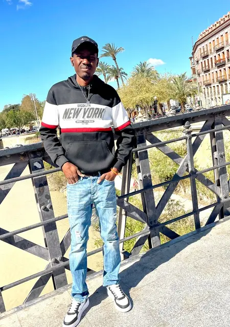 Bandiougou de Murcia, tengo 28 años, lista para conocer para relación abierta