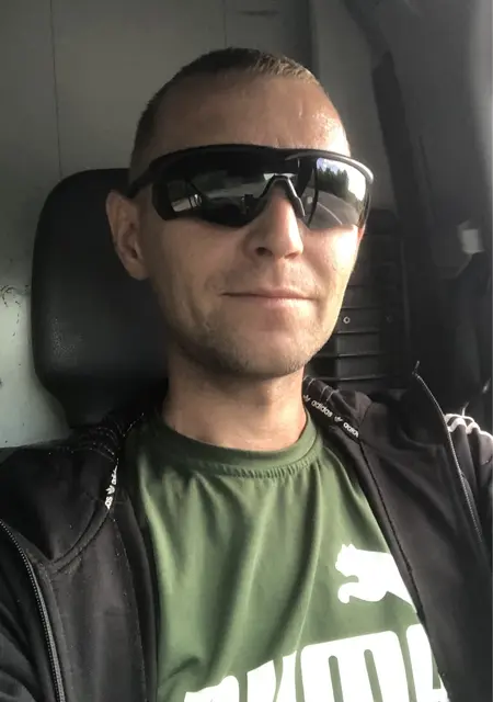 Я Олексій, 35 років, знайомлюсь для спільних подорожей у Житомире