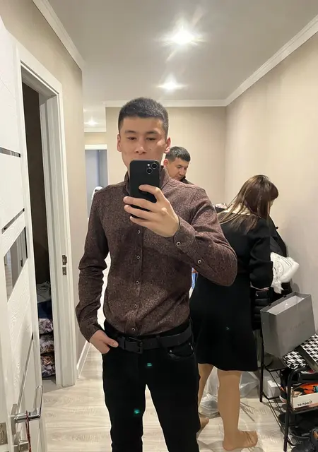 Вадим из Донецка, мне 29, познакомлюсь для вирта