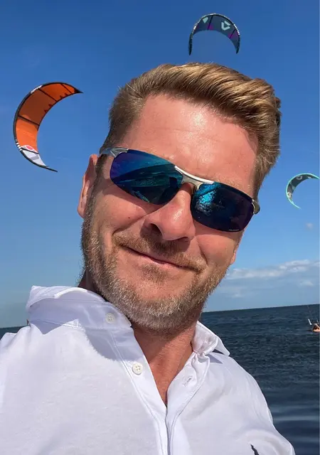 Я Piotr, 49, из Варшавы, ищу знакомство для дружбы