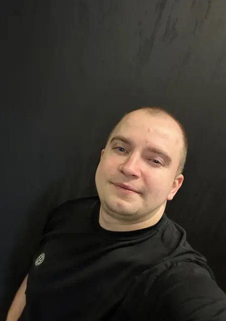 Ваня из Кривого Рога, ищу на сайте общение