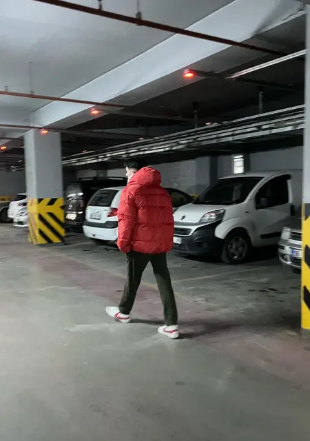 Berk из Адана, мне 26, познакомлюсь без обязательств