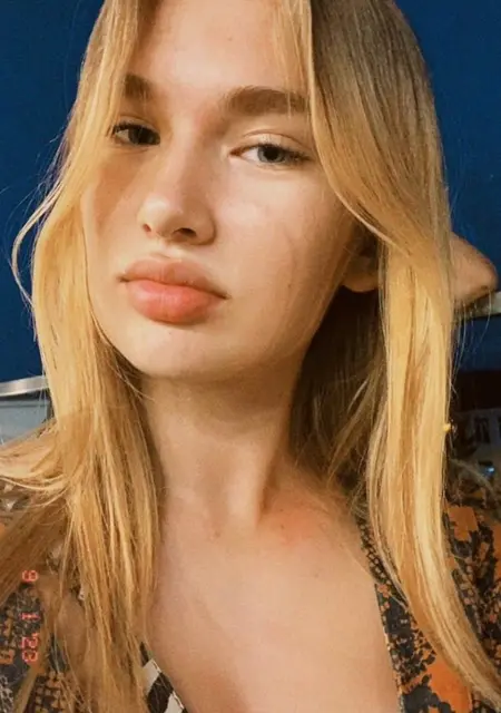 Юльчик з Глухів, шукаю на сайті знайомства на одну ніч