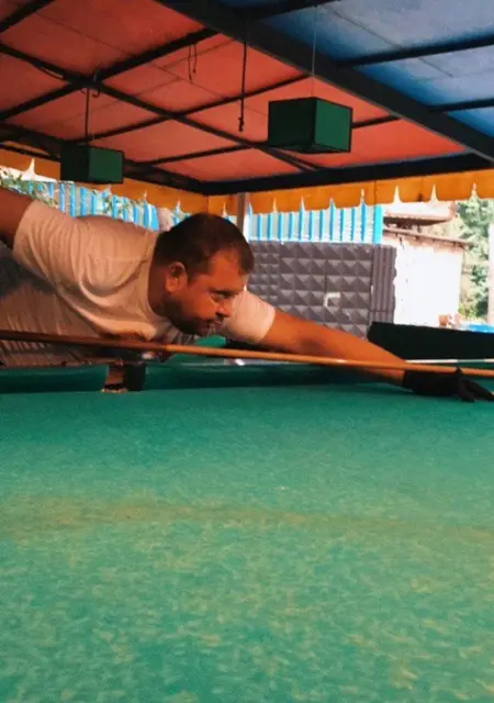 Олег з Мирнограда, шукаю на сайті знайомства на одну ніч