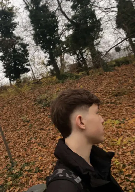 Marek из Праги, мне 18, познакомлюсь для вирта