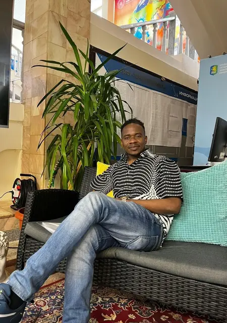 Boban из Баку, ищу на сайте знакомства на одну ночь