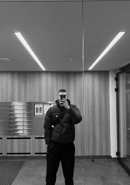 Я Александр, 26 років, знайомлюсь для відкриті стосунки у Житомире