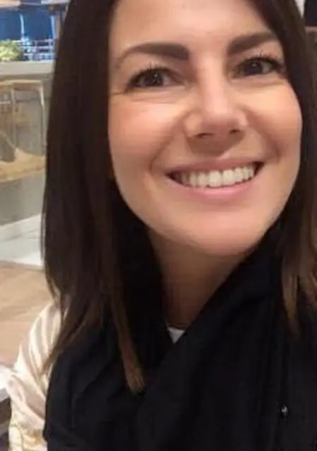 Emmanuella из Обервильи, ищу на сайте постоянные отношения