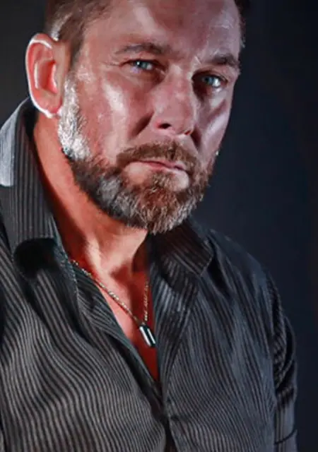 Я Nuri, 47, из Гамбурга, ищу знакомство для совместных путешествий