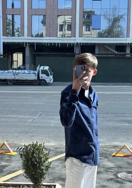 Я Agzamf, 21, из Ташкента, ищу знакомство для постоянных отношений