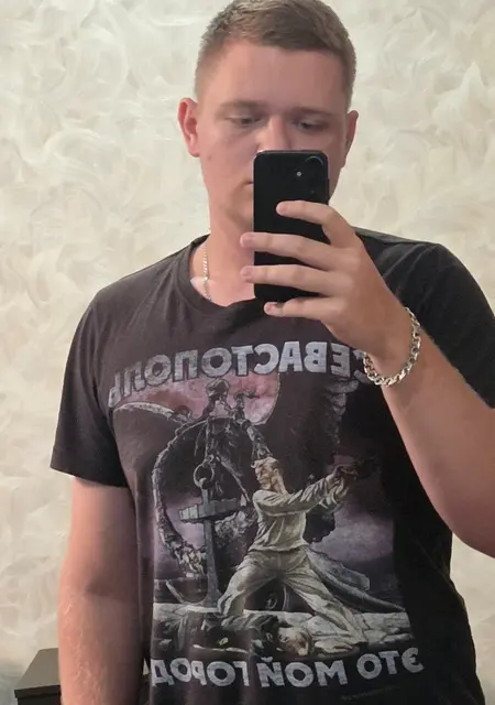 Я Кирилл, 18, знакомлюсь без обязательств в Берне
